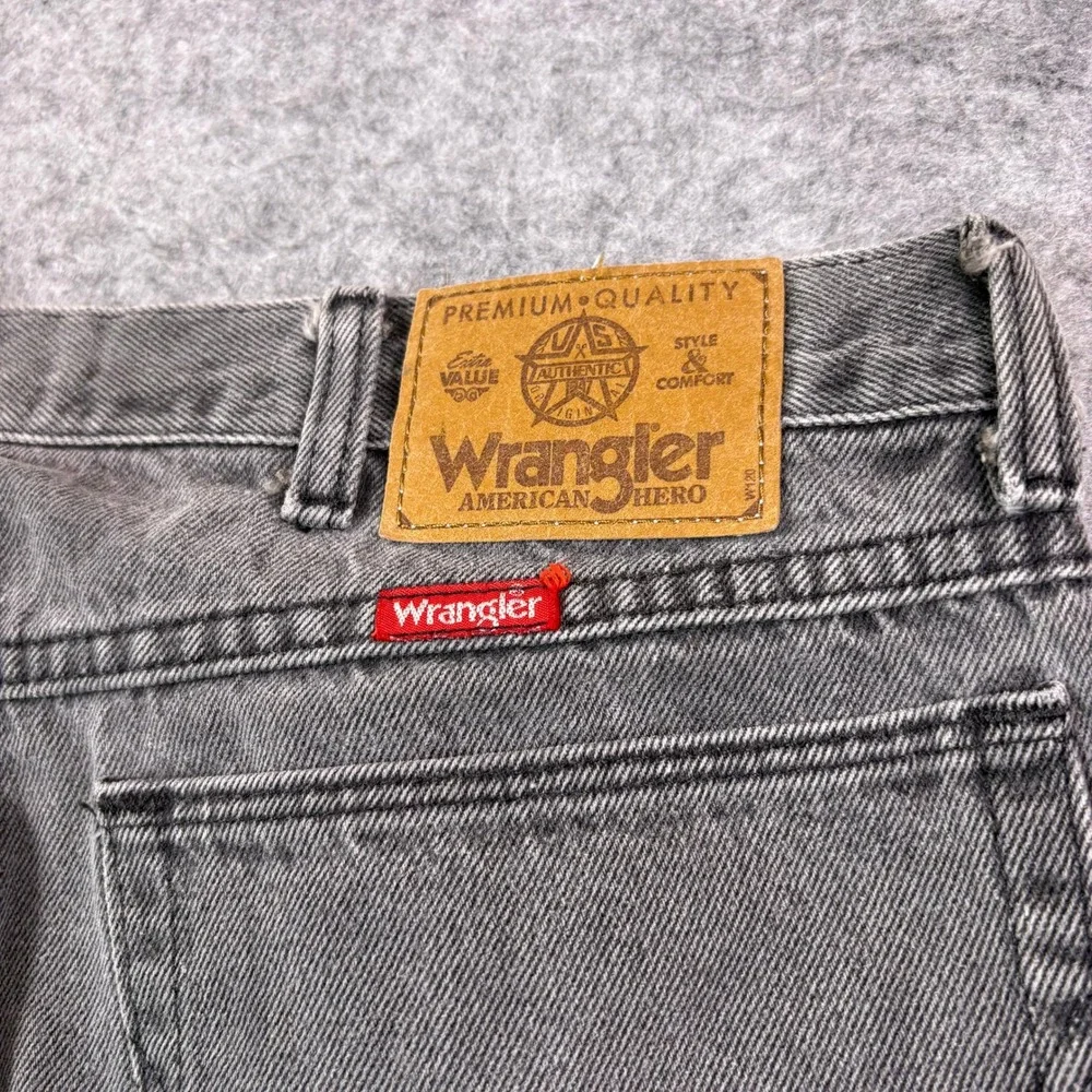 Vintage 90s Wrangler American Hero Jeans Mens 38x32 Gray Faded USA 96501CB